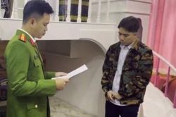 Triệt phá đường dây đánh bạc chơi bài Poker giao dịch 250 tỷ đồng