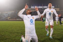 HLV Trần Công Minh: 'V-League phải được nâng tầm để tạo nền tảng tốt cho đội tuyển Việt Nam'