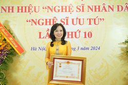 Nghệ sĩ đàn tranh Phạm Trà My xúc động, tự hào khi được phong tặng NSND