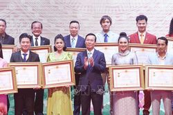 Chủ tịch nước Võ Văn Thưởng dự Lễ trao tặng danh hiệu Nghệ sĩ nhân dân, Nghệ sĩ ưu tú lần thứ 10
