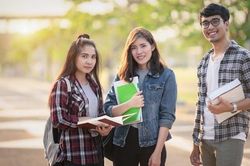 Chuyển tiền du học nhanh chóng và an toàn với mức phí ưu đãi từ LPBank
