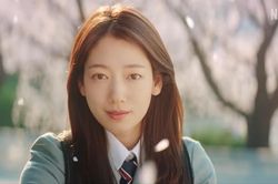 Park Shin Hye là diễn viên phim Hàn hot nhất trong tháng 3