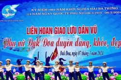 300 hội viên phụ nữ Đak Đoa tham gia liên hoan dân vũ