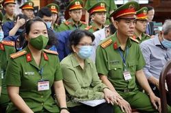 Xét xử sơ thẩm vụ án Vạn Thịnh Phát: Bị cáo Đỗ Thị Nhàn thừa nhận đã nhận hối lộ 5,2 triệu USD từ Trương Mỹ Lan