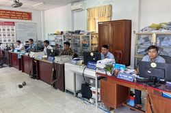Khẩn trương bố trí người hoạt động không chuyên trách
