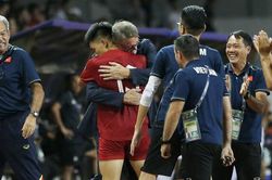 Sao trẻ ĐT Việt Nam trở lại sau án kỷ luật sẽ gia nhập Hà Nội FC, HLV nói rõ: 'Chưa phải cầu thủ lớn'