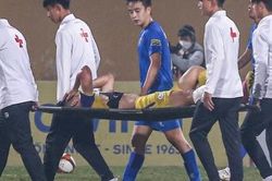 Tuấn Hải nhập viện cấp cứu sau pha vào bóng triệt hạ của cựu cầu thủ HAGL