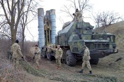 Nga phá hủy hệ thống phòng không S-300 của Ukraine