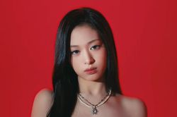 Ahyeon chính thức comeback cùng BABYMONSTER: Thần thái sang chảnh, xuất hiện như vedette khiến fan vỡ òa