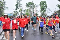 Thái Nguyên: Phát động chiến dịch 'Triệu bước chân nhân ái'