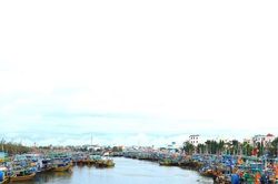 Tàu vận tải va chạm tàu cá, 8 thuyền viên được cứu sống, 1 người mất tích