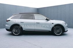 SUV công suất 544 mã lực, 'uống xăng như ngửi', giá hơn 480 triệu đồng