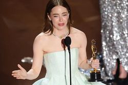 Oscar 2024: Nữ diễn viên chính xuất sắc nhất gọi tên Emma Stone