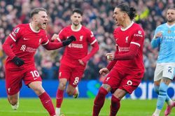 Hòa Man City, Liverpool có 1 điểm bằng vàng