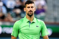 Djokovic thua sốc trước đối thủ kém 122 hạng, xác nhận thành tích buồn trong sự nghiệp