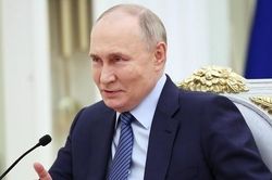 Tổng thống Nga Putin nói về tương lai nếu Ba Lan đưa quân vào Ukraine