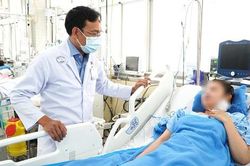 Cứu sống thai phụ bị thoát vị hoành bẩm sinh hiếm gặp