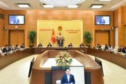Chất vấn 2 Bộ trưởng tại phiên họp thứ 31 của Ủy ban Thường vụ Quốc hội