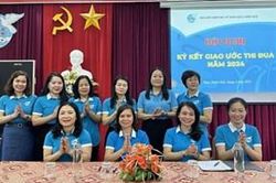 Xây dựng phụ nữ thời đại mới có đạo đức, trách nhiệm với bản thân, gia đình và xã hội