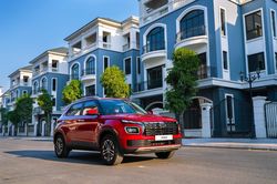 Toyota nằm ngoài top 3, Hyundai bán chạy nhất từ đầu năm
