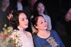 Vừa hoàn thành luận án Tiến sĩ, Sao Mai Khánh Ly làm đêm nhạc riêng
