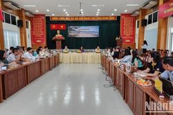 Tìm hướng phát triển du lịch biển đảo