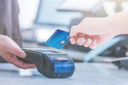 Những điều bạn cần biết nếu không trả nợ thẻ tín dụng đúng hạn