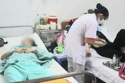 Bộ Y tế vào cuộc vụ nghi ngộ độc thực phẩm khiến 222 người phải nhập viện sau ăn cơm gà ở Nha Trang