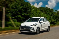 Xe gầm thấp - gầm cao giá rẻ đều đang gặp khó