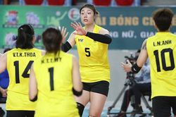 Tin nóng thể thao sáng 17/3: Ngoại binh Trung Quốc 1m94 gây sốt ở giải VĐQG, Suarez giúp Inter Miami ngược dòng