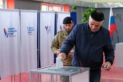 Nga bước vào ngày cuối bầu cử tổng thống, Ukraine không ngừng tấn công