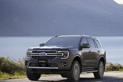 Phiên bản Ford Everest cao cấp nhất tại Việt Nam sắp ra mắt