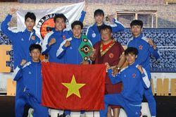 Nguyễn Trần Duy Nhất thắng áp đảo ở Thái Lan để giành đai vô địch đầu năm 2024, nhận mưa lời khen của CĐV