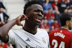 Hiện thực của Vinicius: 77 bàn thắng và 42 thẻ phạt