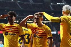 La Liga: Hình ảnh trận đấu Robert Lewandowski tỏa sáng rực rỡ, Barca thắng đậm Atletico