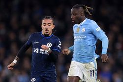 Kết quả bốc thăm vòng bán kết FA Cup: Man City đụng Chelsea