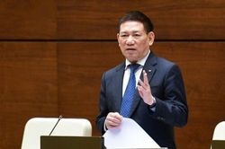 Bộ trưởng Bộ Tài chính nói về sai phạm trong bán bảo hiểm