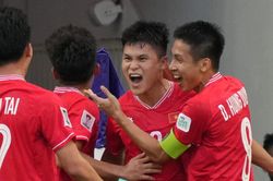 Lãnh đạo Bộ VHTT&DL ghi nhận nét tích cực trong lối chơi của tuyển Việt Nam