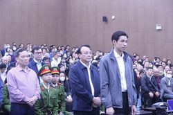 Những hình ảnh tại phiên tòa xét xử 15 bị cáo trong 'đại án' Tân Hoàng Minh