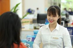 Xuất hiện ngân hàng ngược dòng tăng lãi suất huy động dù xu hướng vẫn giảm