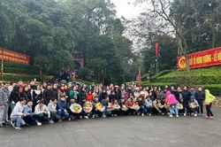Năm 2024, du lịch Đất Tổ đặt mục tiêu doanh thu hơn 3.700 tỉ đồng
