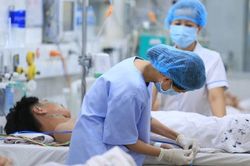 Ca sốt xuất huyết tăng mạnh, có địa phương tăng gấp 3 lần