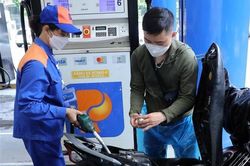 Chiều nay, giá xăng có thể tăng mạnh