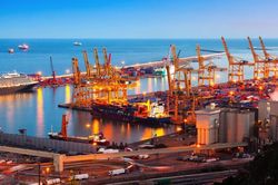 Xuất khẩu tiếp tục tăng cao, ấn tượng từ nhóm hàng chủ lực