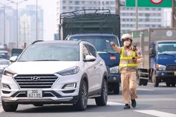 CSGT sẽ hóa trang xử lý xe vi phạm tốc độ, vượt phần đường, làn đường