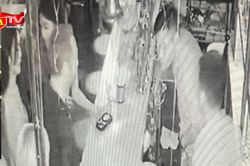 Khởi tố nhóm nhân viên quán bar dàn cảnh 'dí bill' rồi dùng vũ lực ép du khách trả tiền