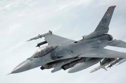 NATO công bố thời điểm chuyển giao tiêm kích F-16 cho Ukraine