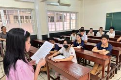Bộ Giáo dục và đào tạo công bố 15 đề thi tham khảo Kỳ thi tốt nghiệp trung học phổ thông năm 2024