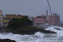 Mực nước biển dâng nhanh do El Nino và khí hậu ấm lên