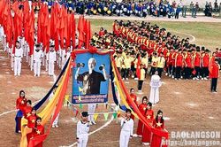 Hơn 1.300 vận động viên tham gia Hội khỏe Phù Đổng huyện Đình Lập